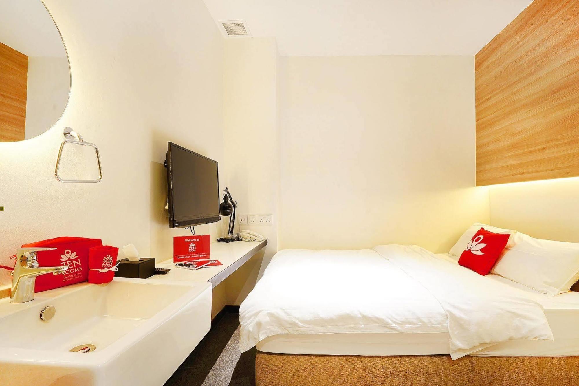 Zen Rooms Arab Street Singapore Exterior photo